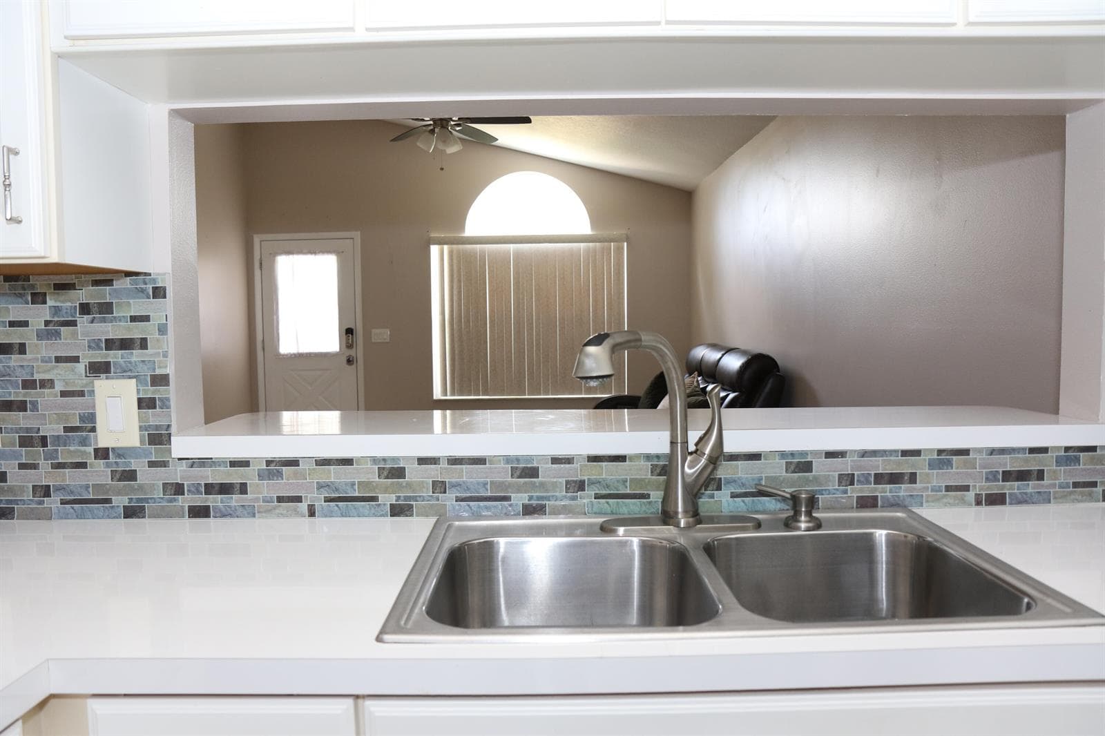 1160 NW Lombardy Drive, Port St. Lucie, FL 34986 photo 4