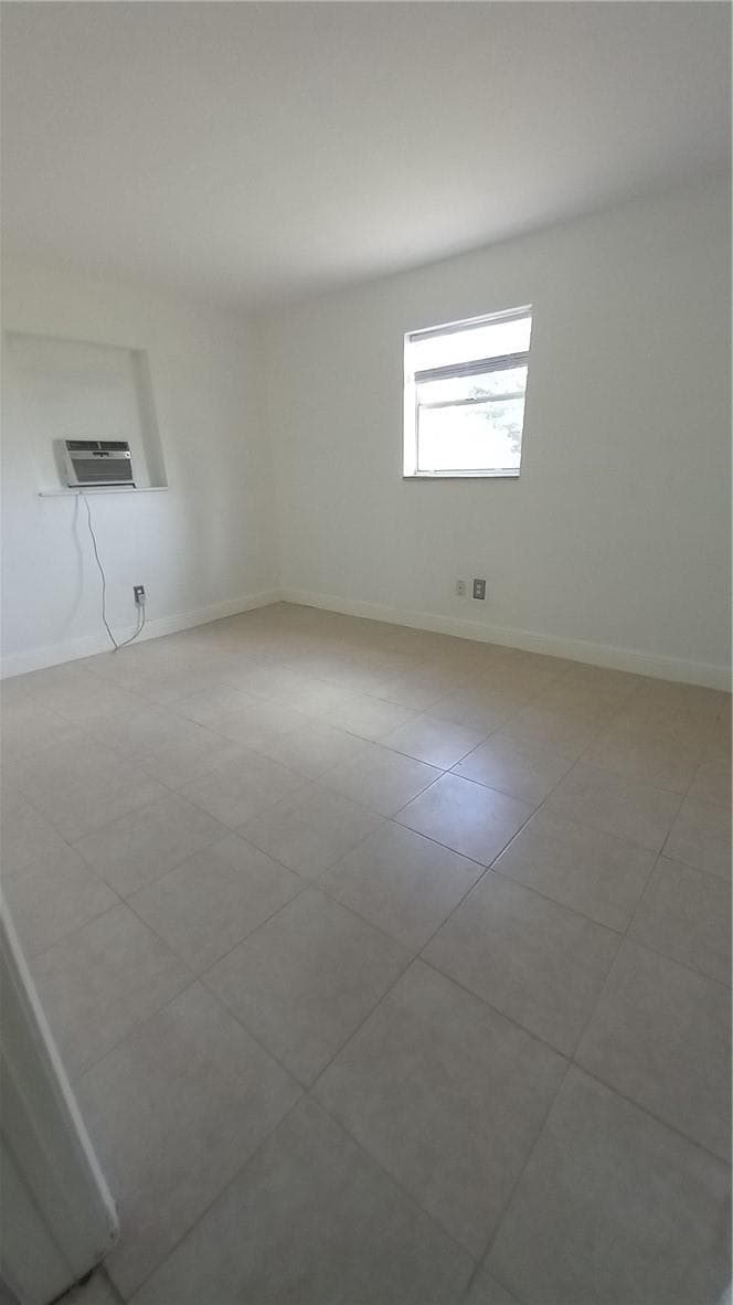 330 NW 38th Street, Deerfield Beach, FL 33064 photo 3