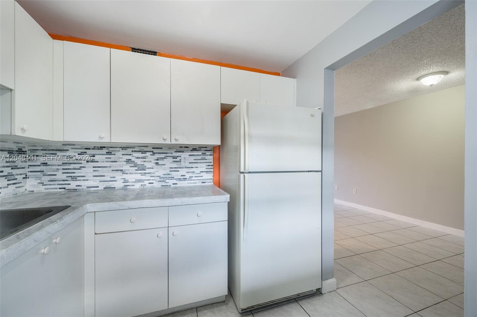1725 W 60th St # F220, Hialeah, FL 33012 photo 4