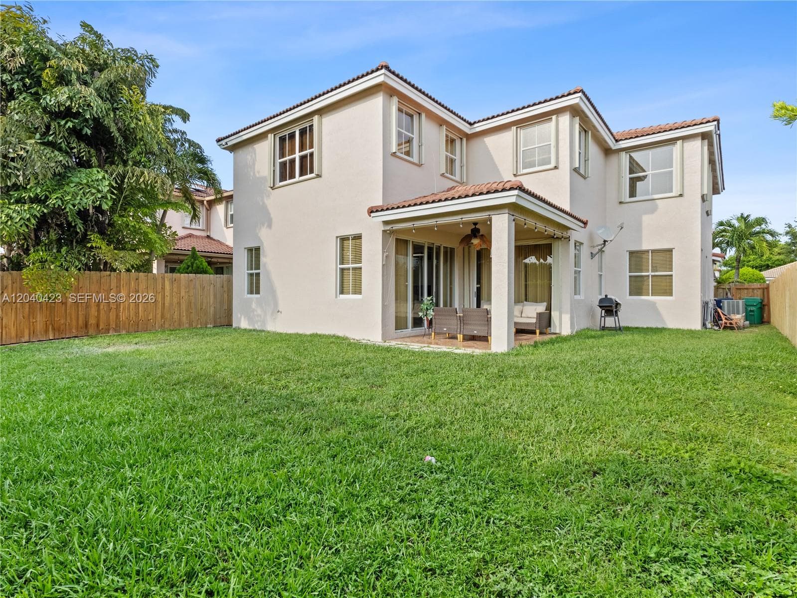 8542 NW 111th Ct, Doral, FL 33178 photo 3