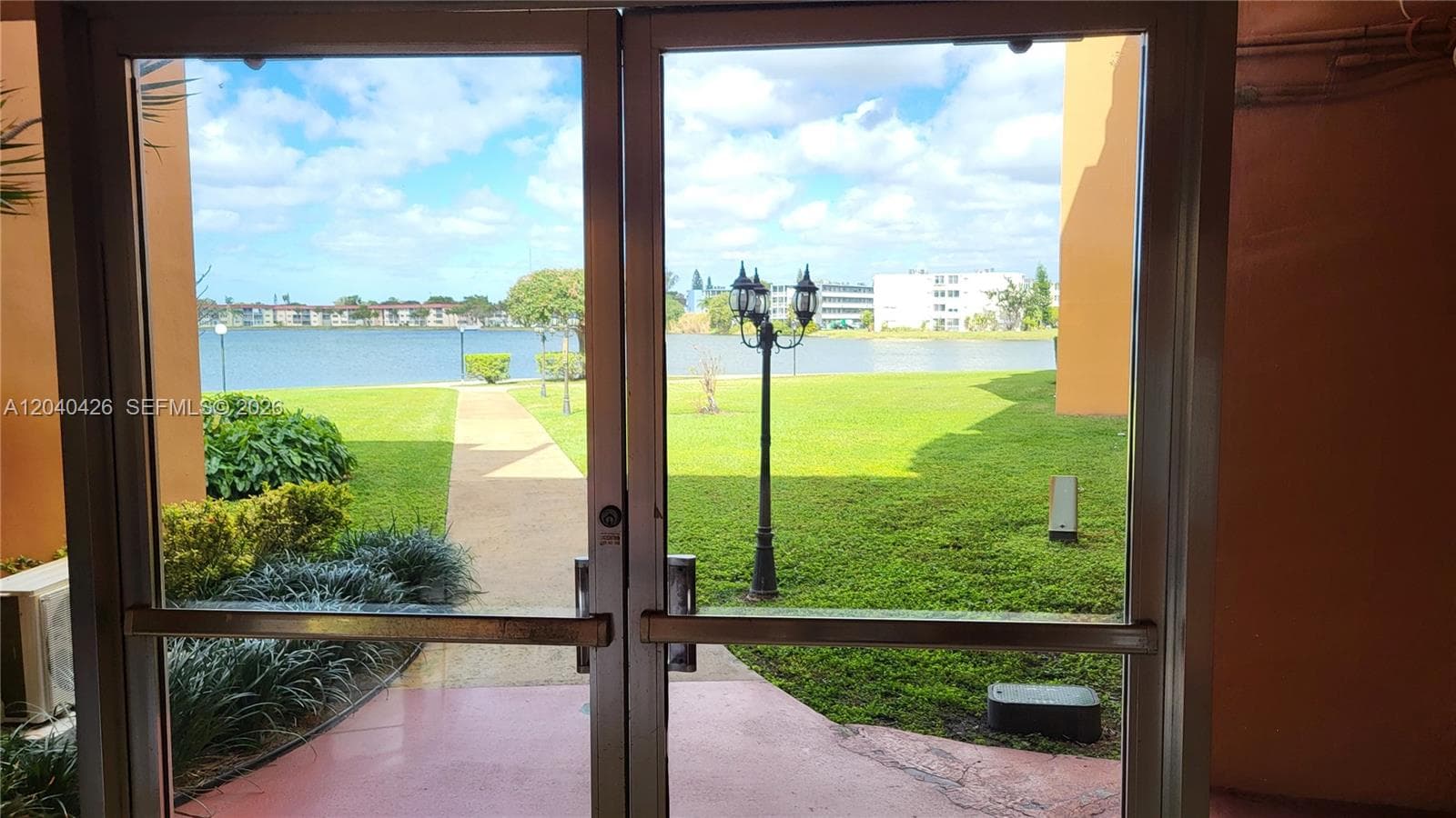 1591 NE Miami Gardens Dr # 306, Miami, FL 33179 photo 4