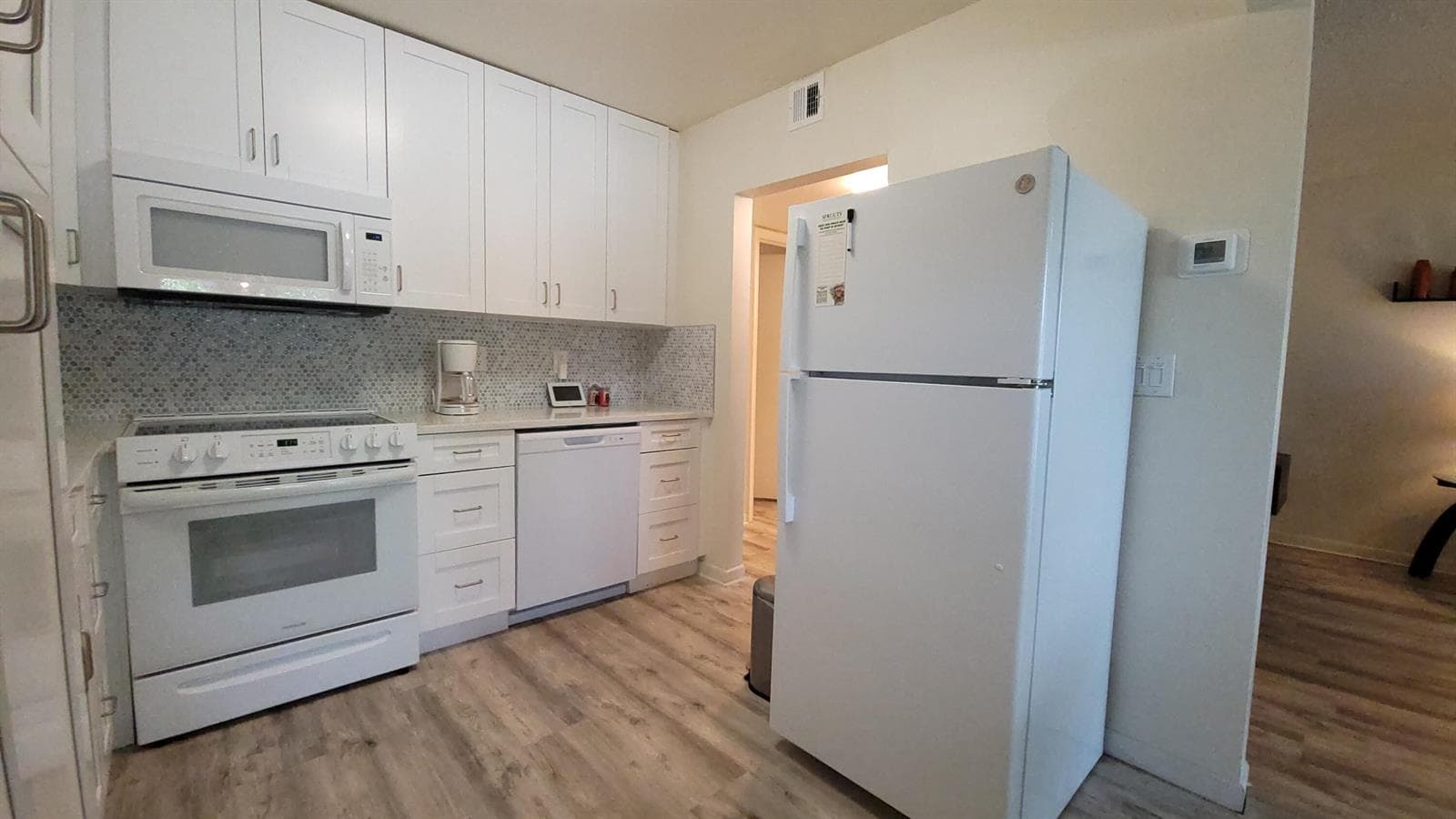 50 Plymouth F, West Palm Beach, FL 33417 photo 3