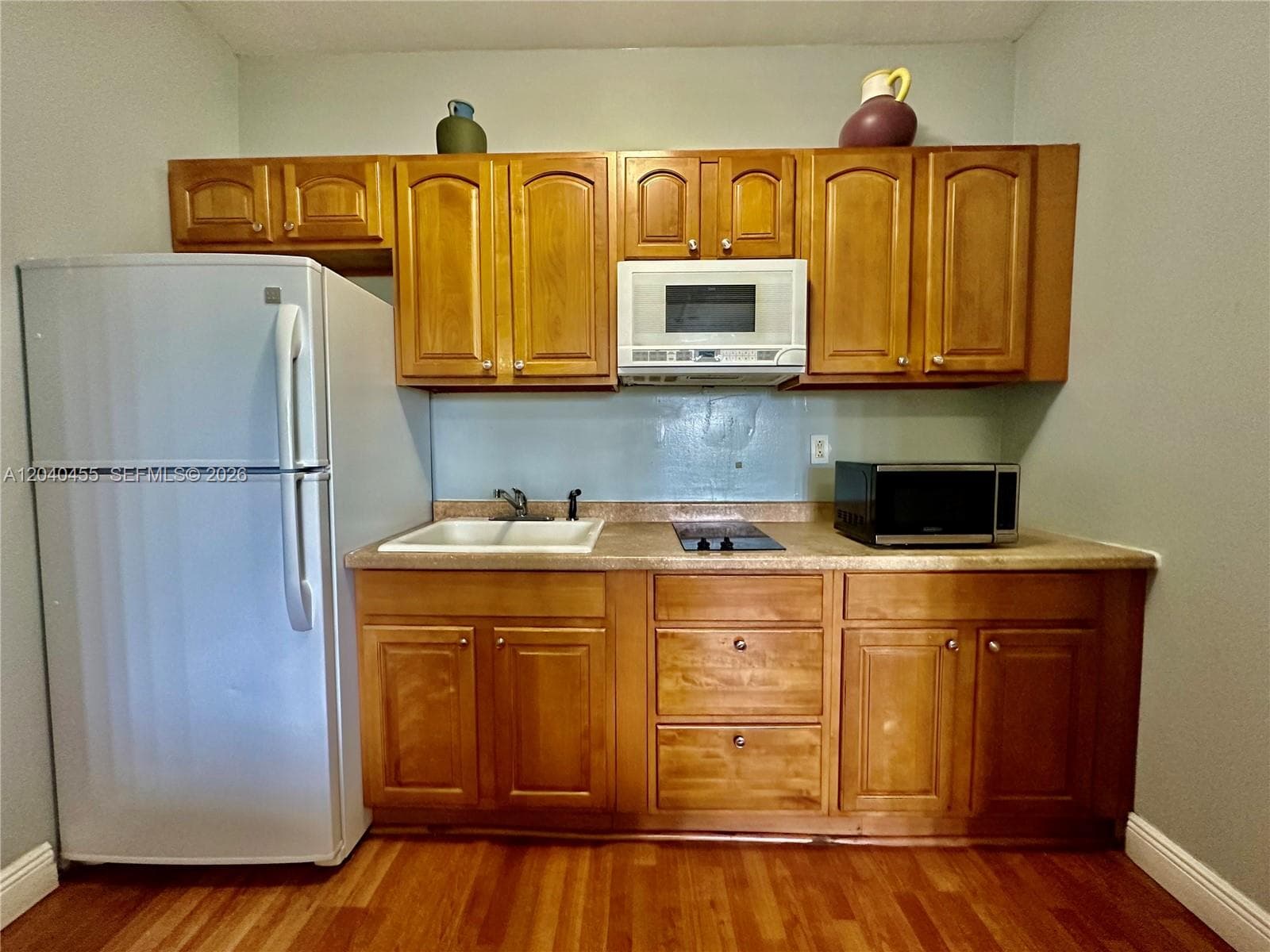 26 Diplomat Pkwy # 2368, Hallandale Beach, FL 33009 photo 2