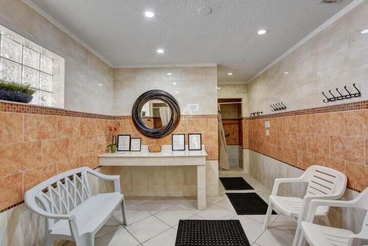 2616 N Garden Drive N # 204, Lake Worth, FL 33461 photo 4