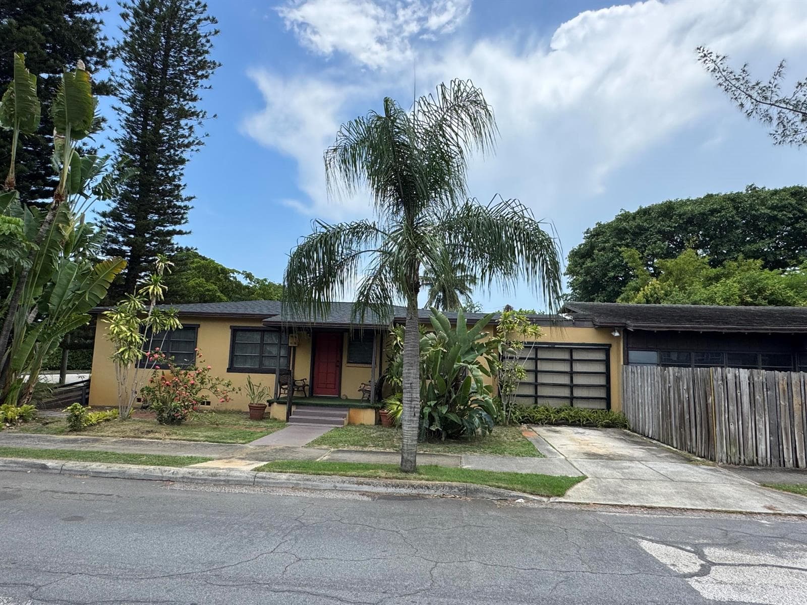 2919 Poinsettia Avenue, West Palm Beach, FL 33407 photo 2