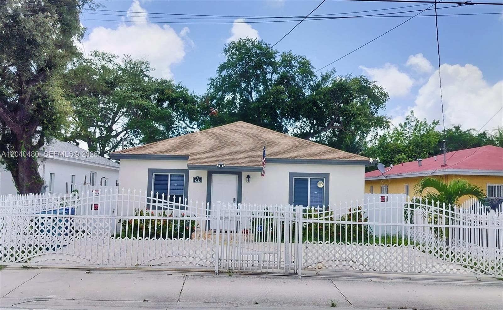 4223 NW 32nd Ave, Miami, FL 33142 photo 2