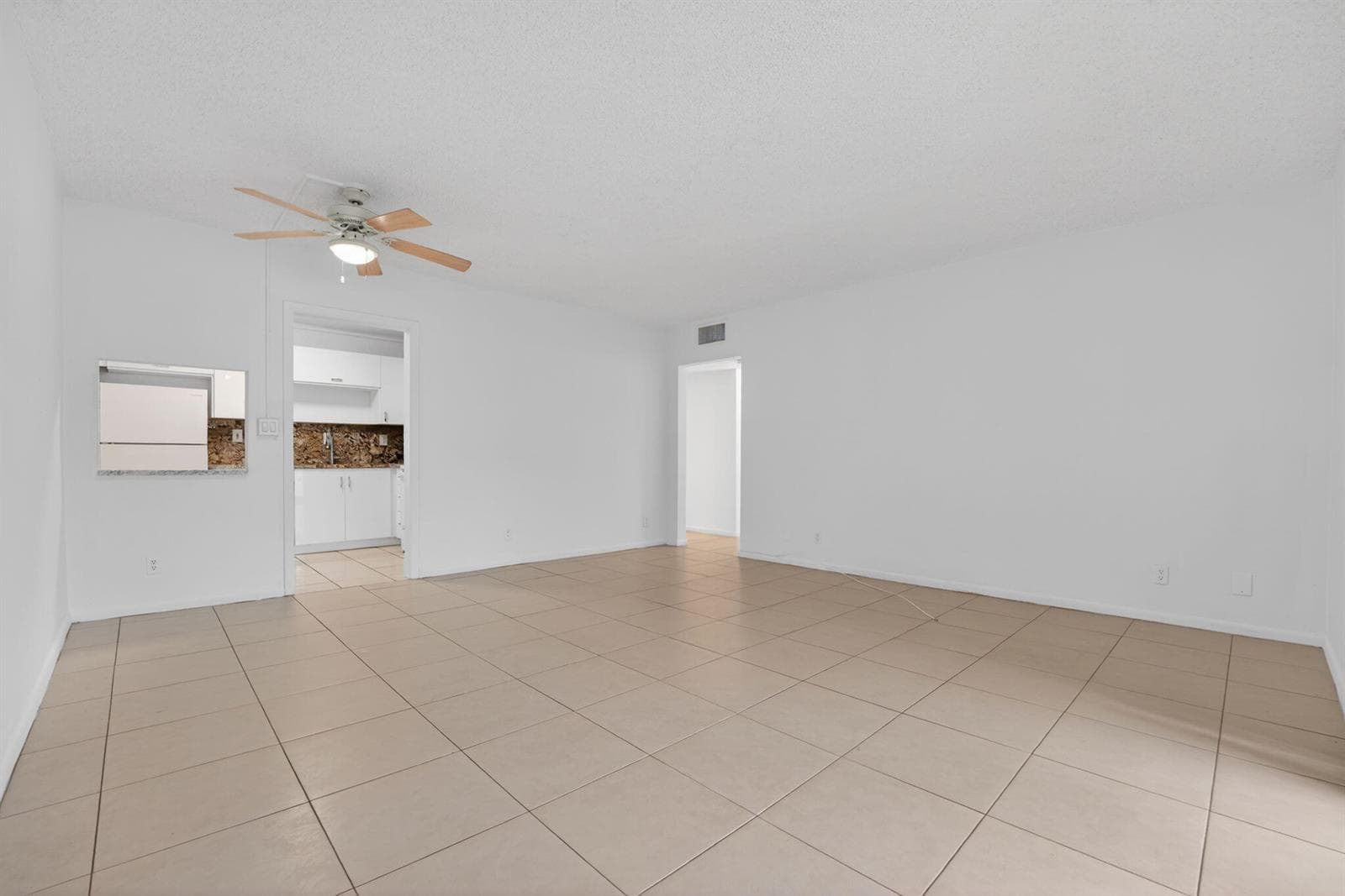 760 SE 2nd Avenue # D216, Deerfield Beach, FL 33441 photo 5