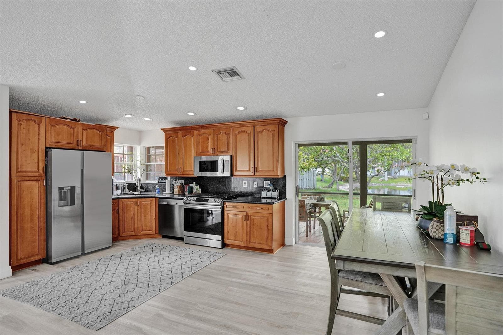 13525 NW 5th Court, Plantation, FL 33325 photo 4