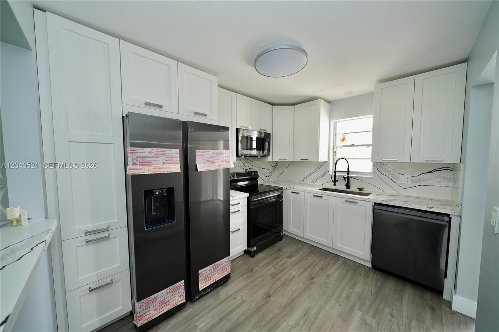 2541 Aragon Blvd # 305, Sunrise, FL 33322 photo 3