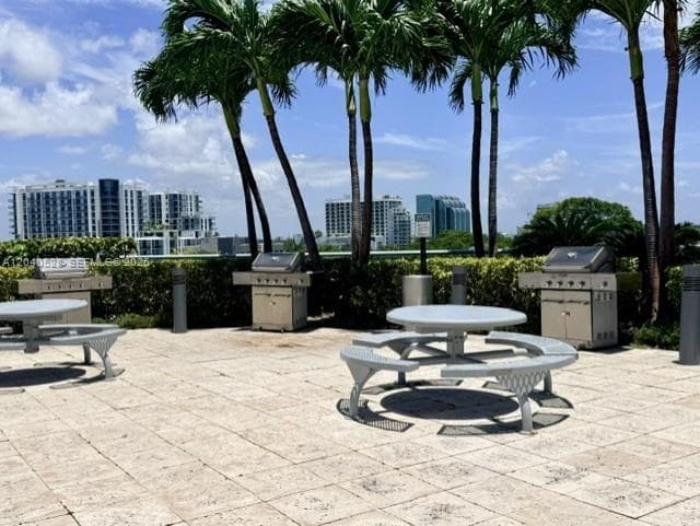 601 NE 36th St # 803, Miami, FL 33137 photo 5