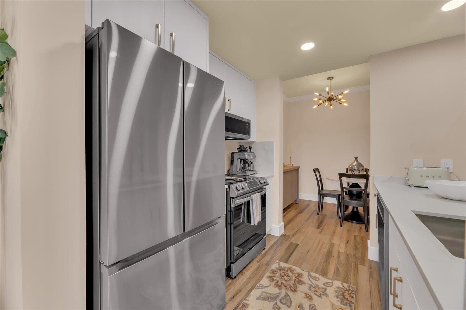 533 NE 3rd Avenue # 512, Fort Lauderdale, FL 33301 photo 4