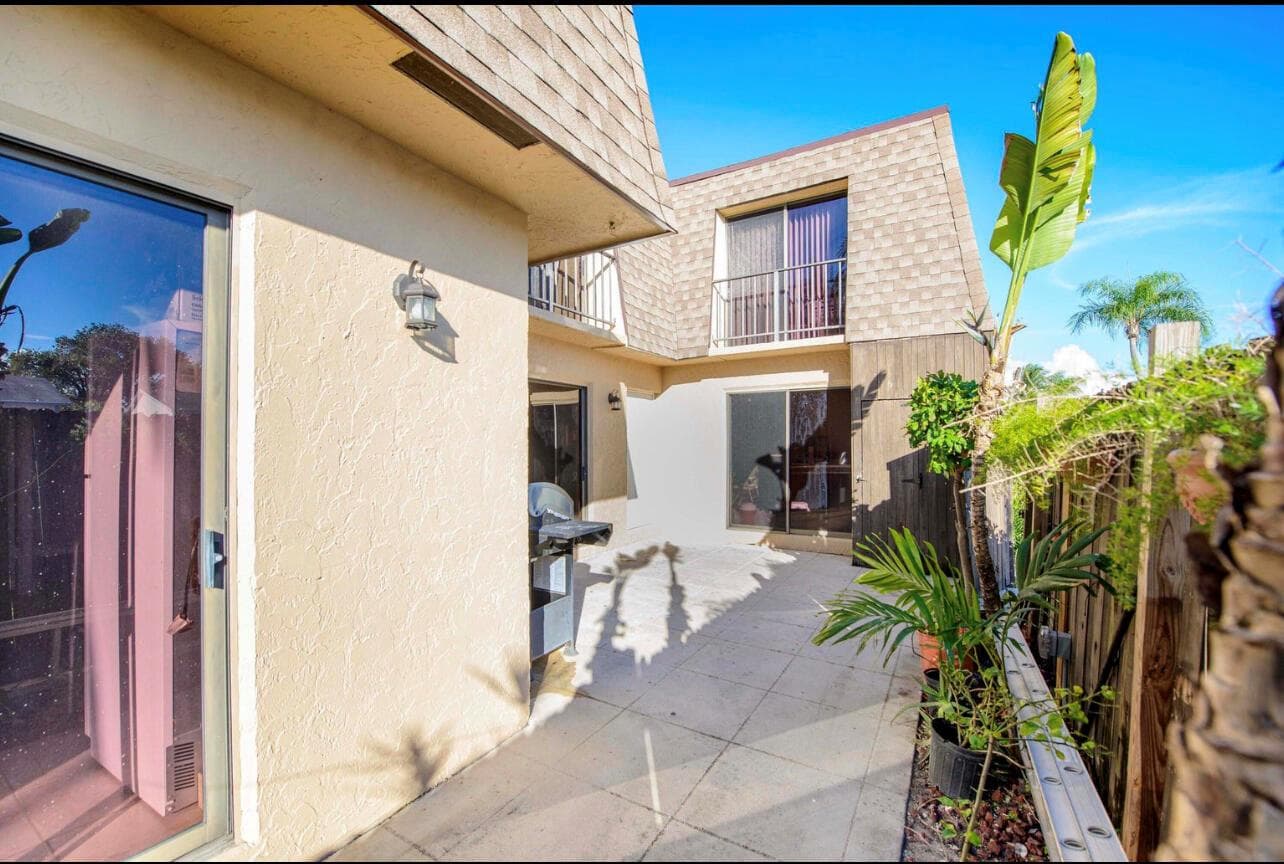 4101 N Waterview Circle # 41-a, Palm Springs, FL 33461 photo 3