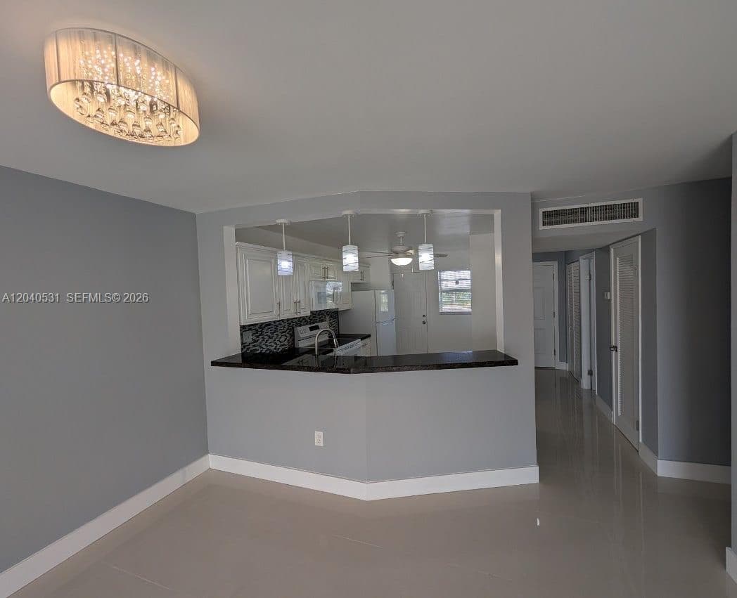 1750 NE 191st St # 622-3, Miami, FL 33179 photo 4