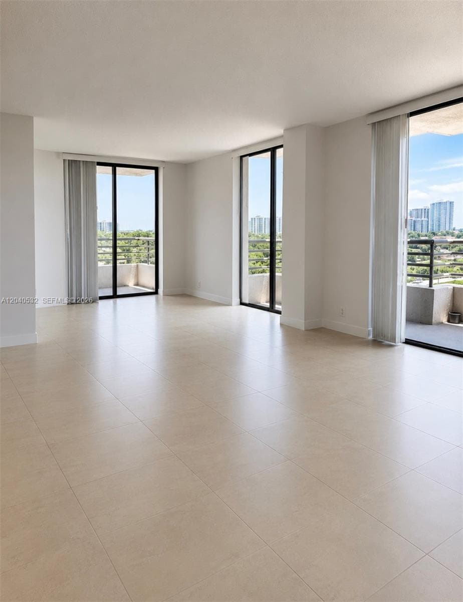 3300 NE 191st St # 907, Aventura, FL 33180 photo 4
