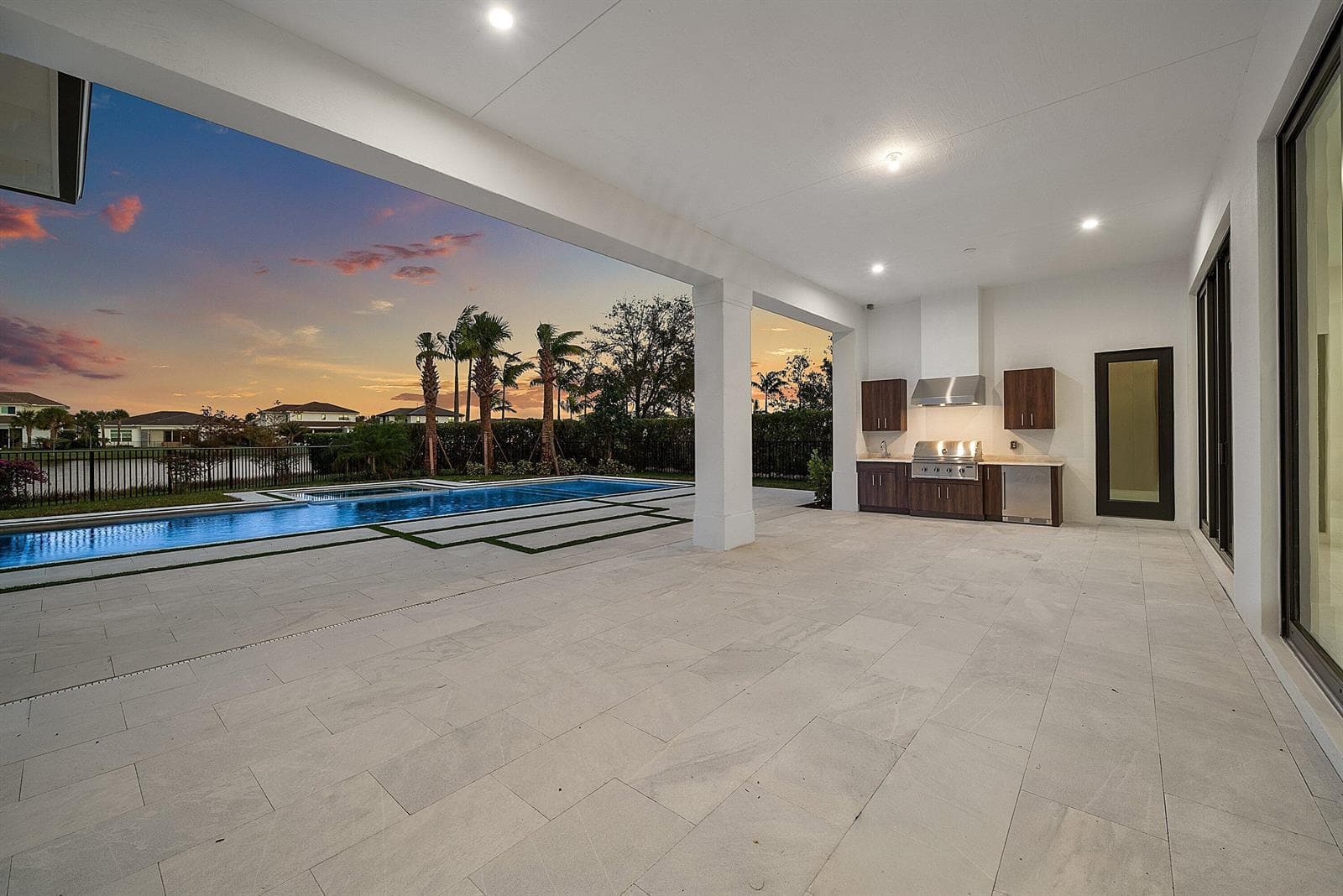 9109 Coral Isles Circle # {lot 86}, Palm Beach Gardens, FL 33412 photo 3