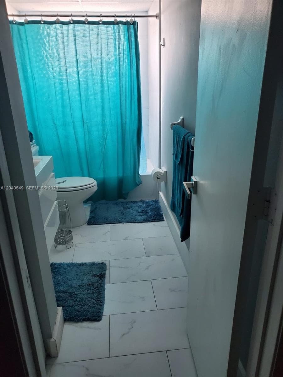 140 NW 87th Ave # G214, Miami, FL 33172 photo 4