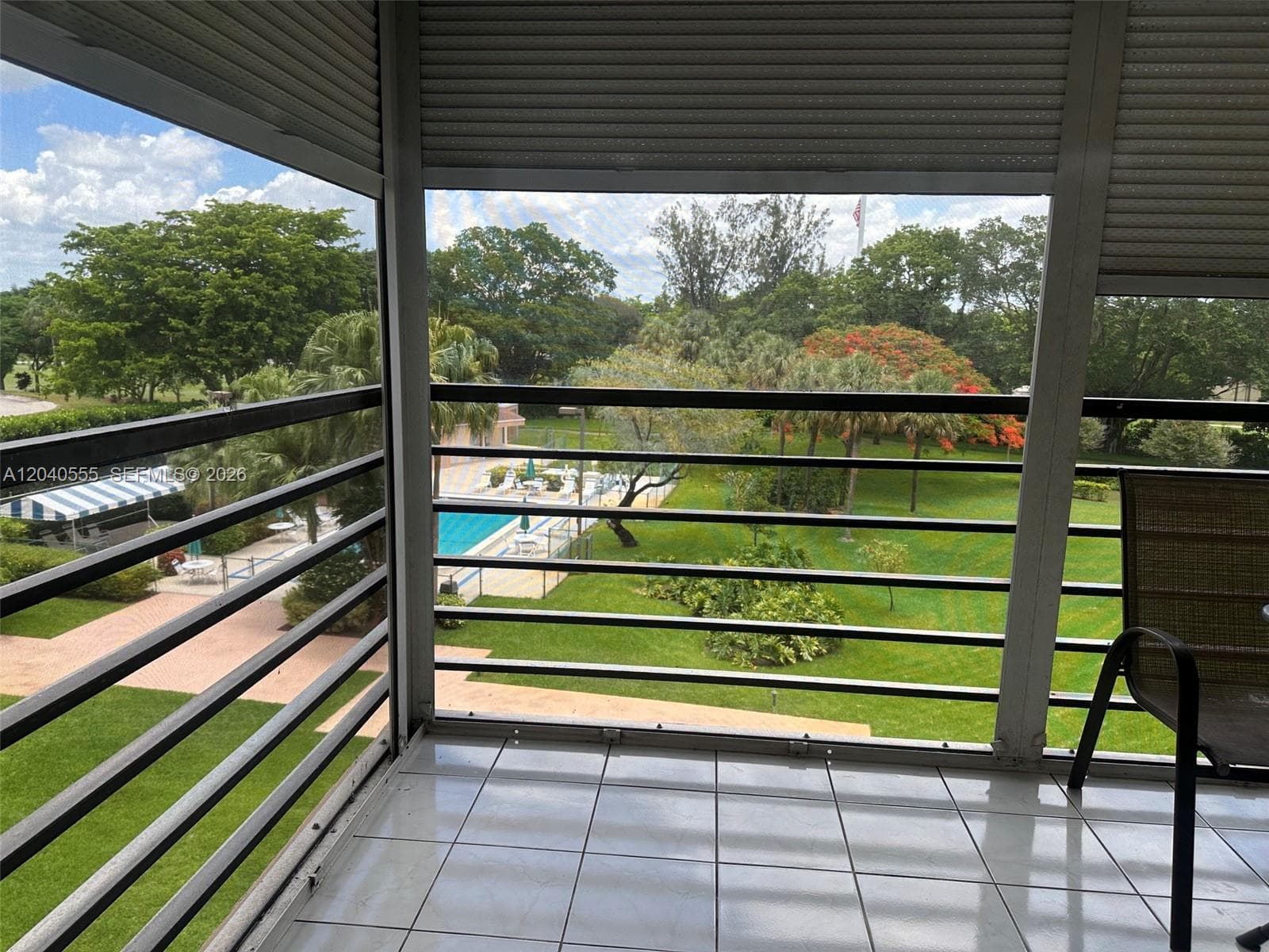 900 Saint Charles Pl # 407, Pembroke Pines, FL 33026 photo 3
