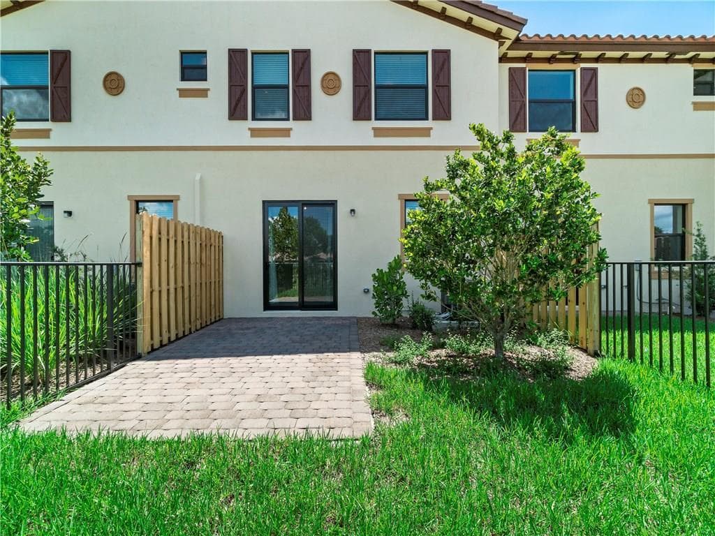 13056 Anthorne Lane # 113, Boynton Beach, FL 33436 photo 5