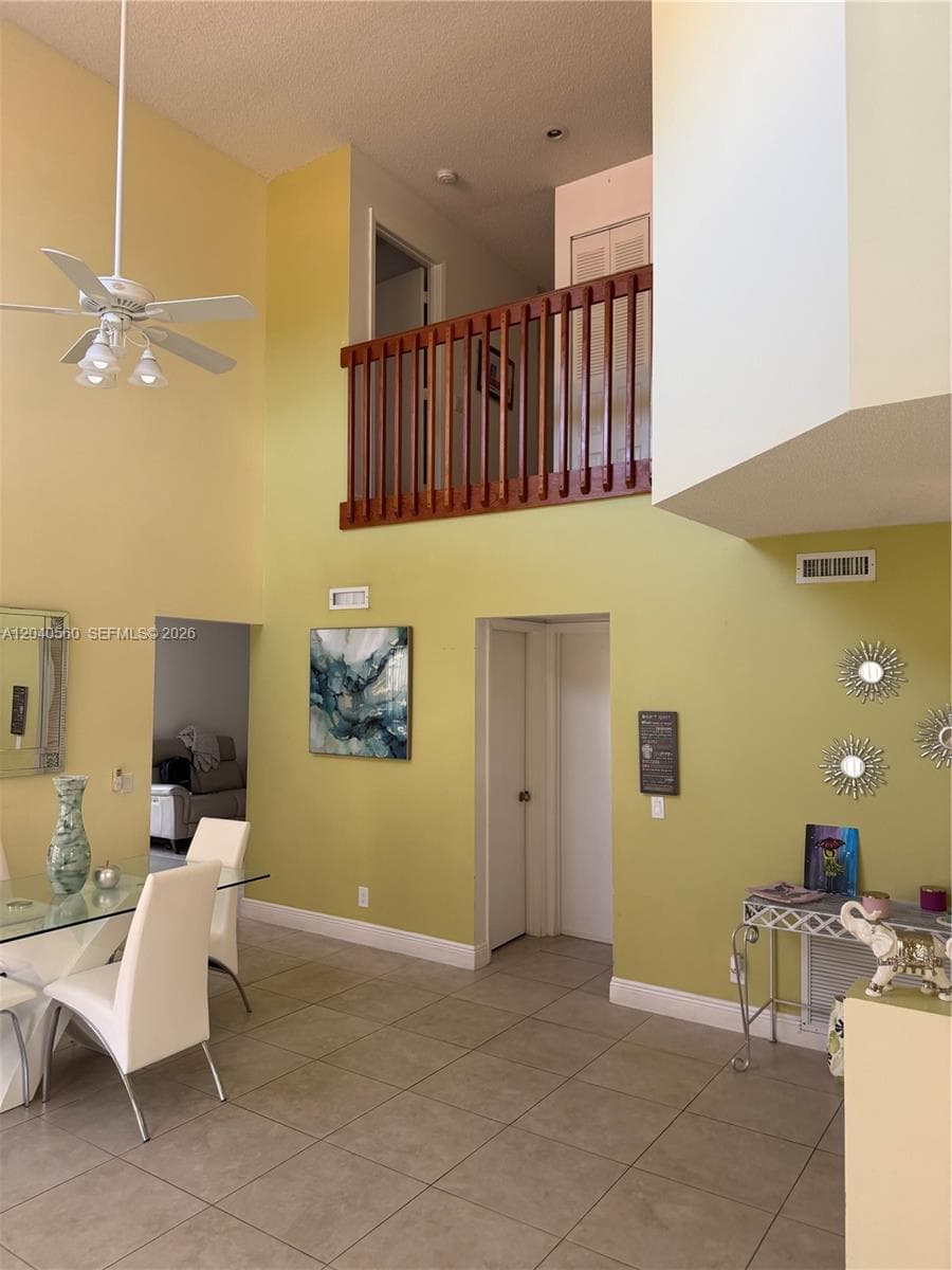 1335 Seagrape Cir, Weston, FL 33326 photo 3