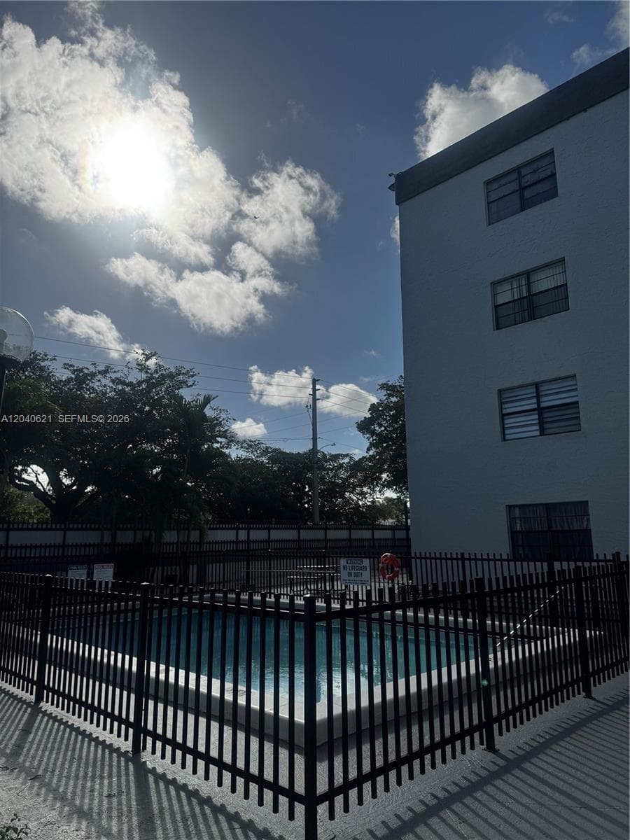 13500 NE 3rd Ct # 120, North Miami, FL 33161 photo 2