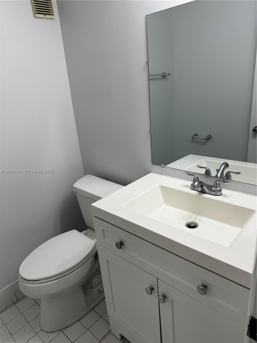 13500 NE 3rd Ct # 120, North Miami, FL 33161 photo 3