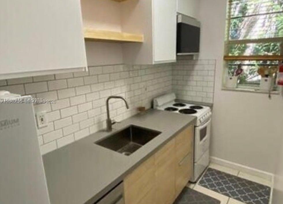 822 Lenox Ave # 5, Miami Beach, FL 33139 photo 5