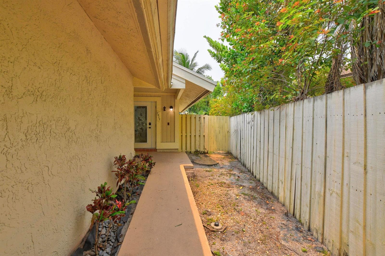 7813 Kenway Place W, Boca Raton, FL 33433 photo 5