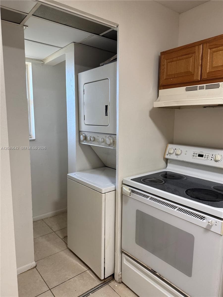 7900 S Colony Cir S # 207, Tamarac, FL 33321 photo 2