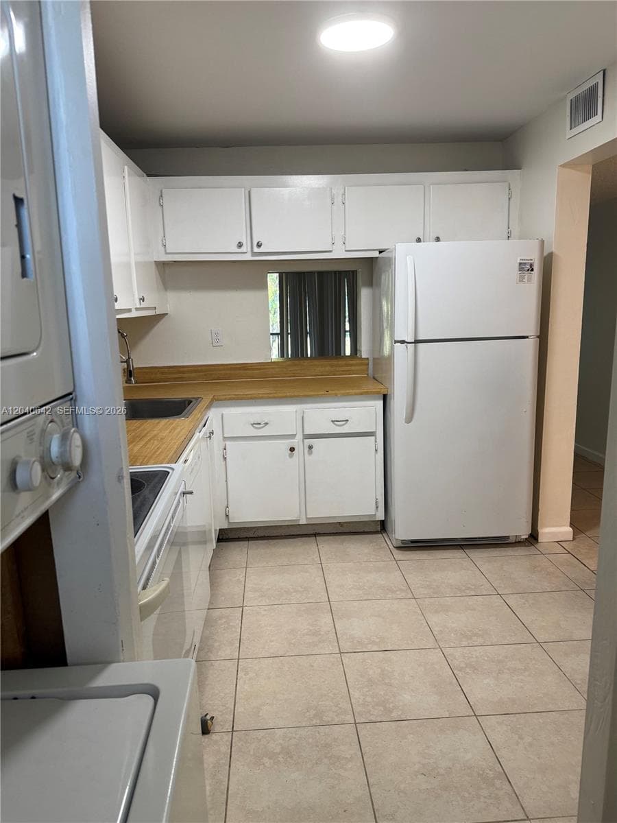 7900 S Colony Cir S # 207, Tamarac, FL 33321 photo 3