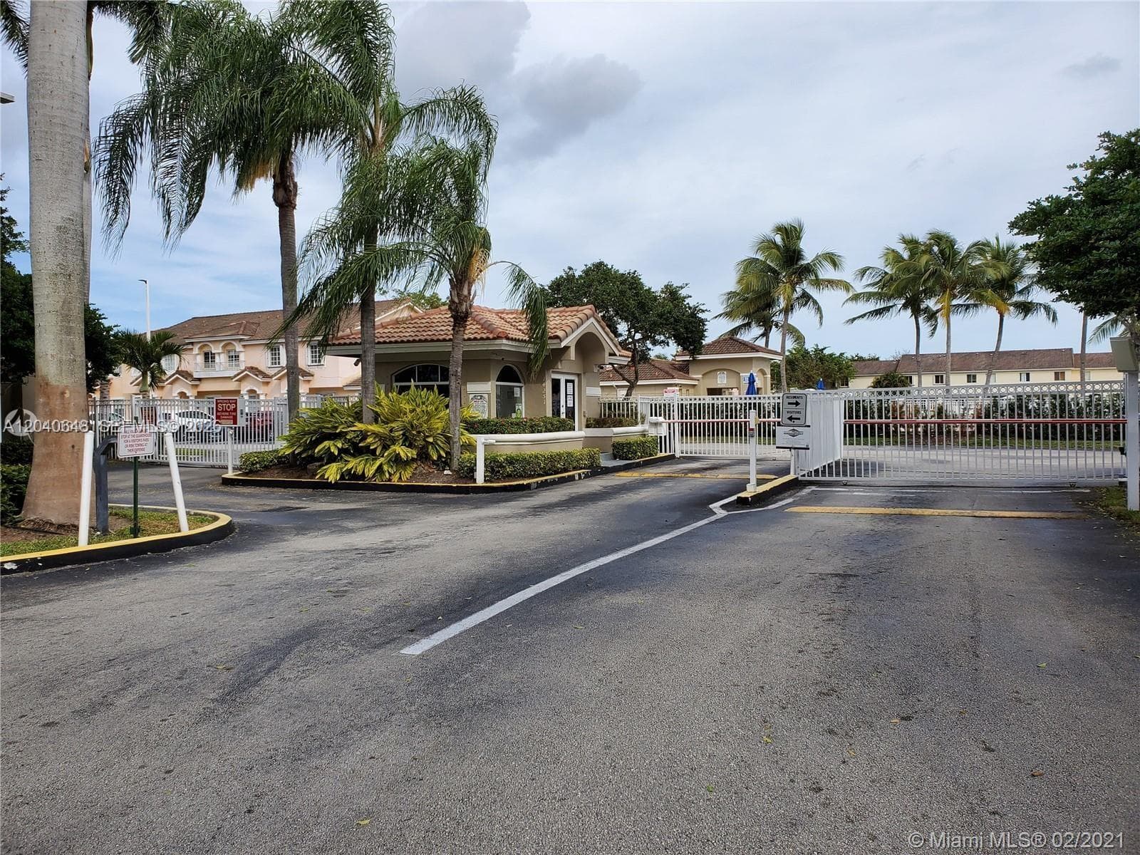 14169 SW 120th Ct # 7-13, Miami, FL 33186 photo 2