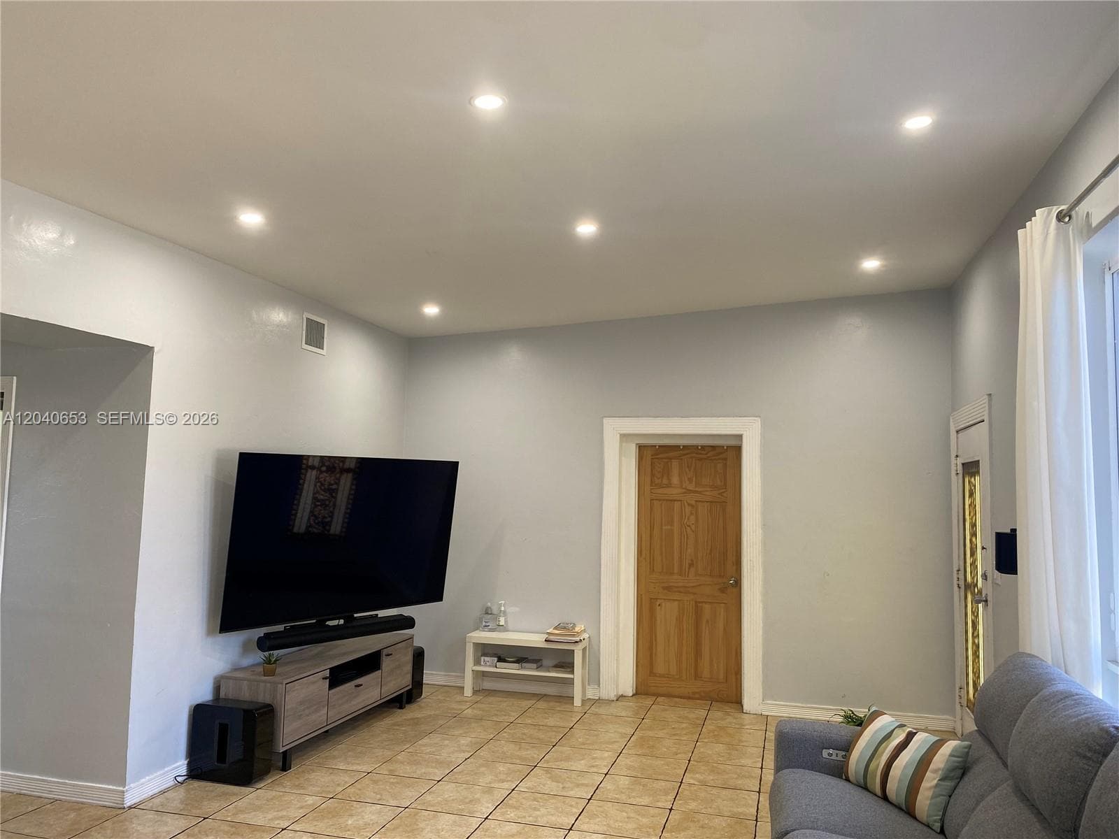 540 NW 111 St, Miami, FL 33168 photo 4