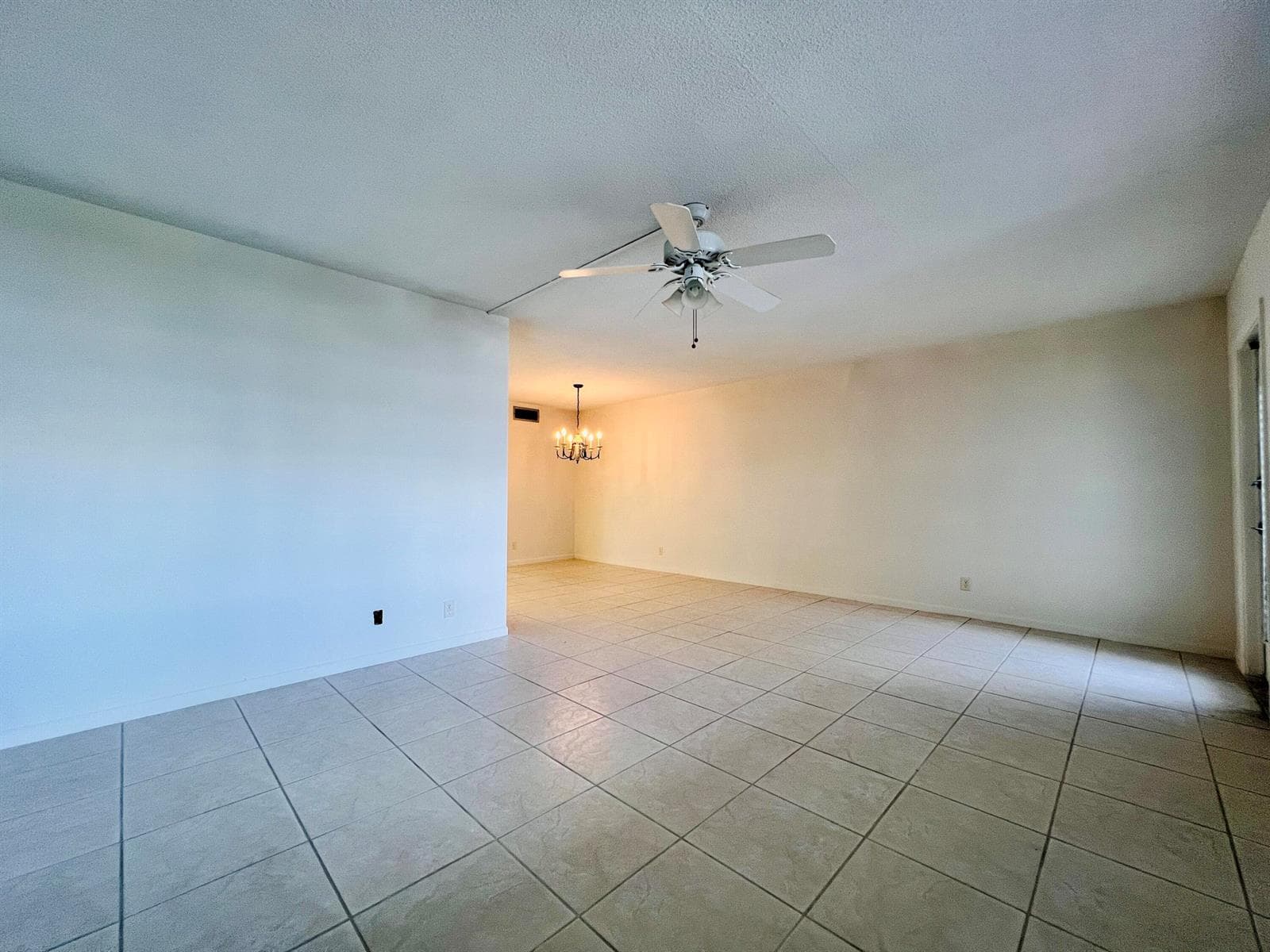 107 Wellington D, West Palm Beach, FL 33417 photo 5