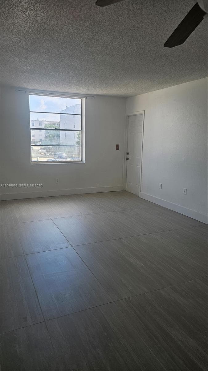 5625 W 20th Ave # 208, Hialeah, FL 33012 photo 4