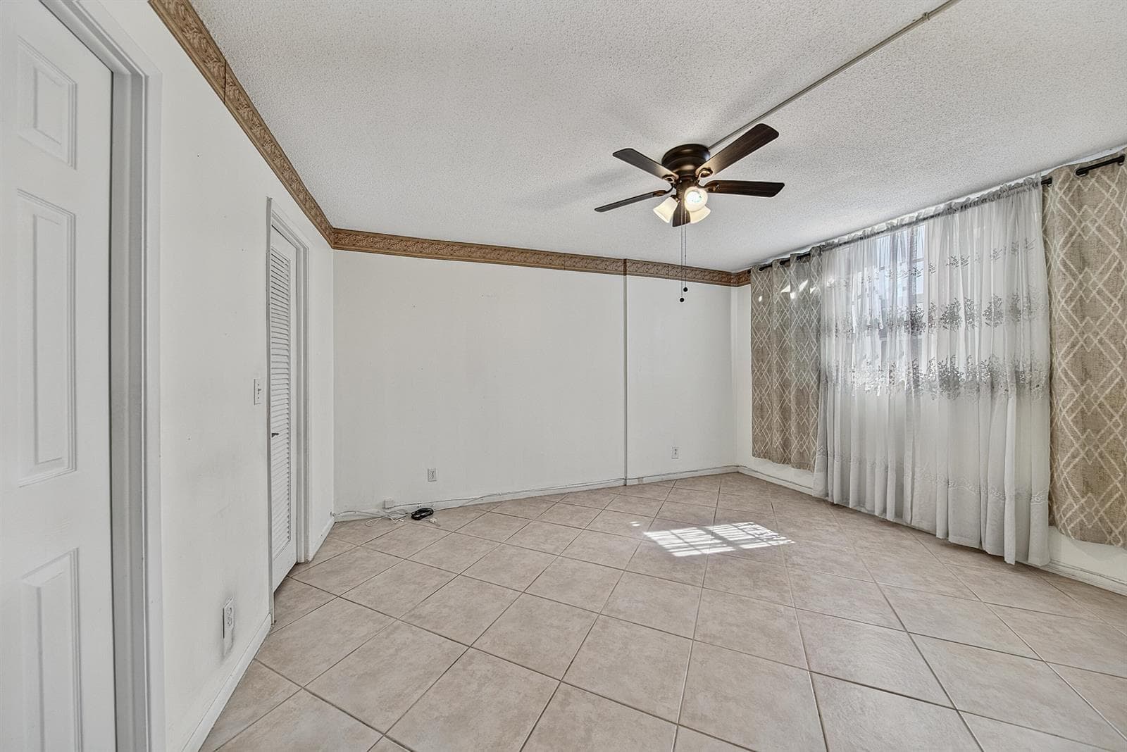 400 SE 10th Street # 205, Deerfield Beach, FL 33441 photo 5