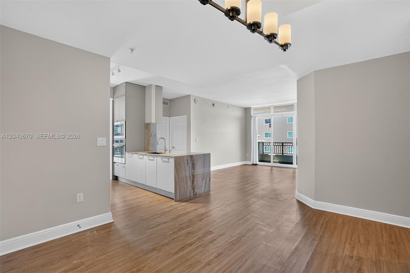 3232 SW 22nd Ter # 601, Miami, FL 33145 photo 3