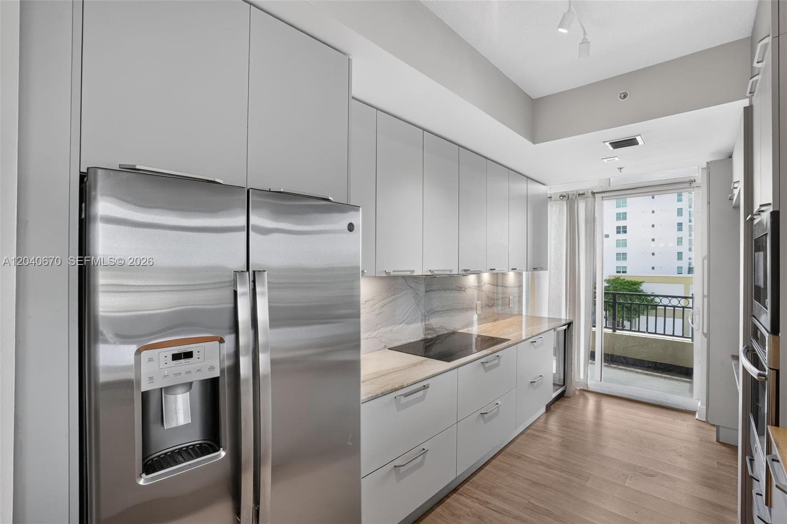 3232 SW 22nd Ter # 601, Miami, FL 33145 photo 5