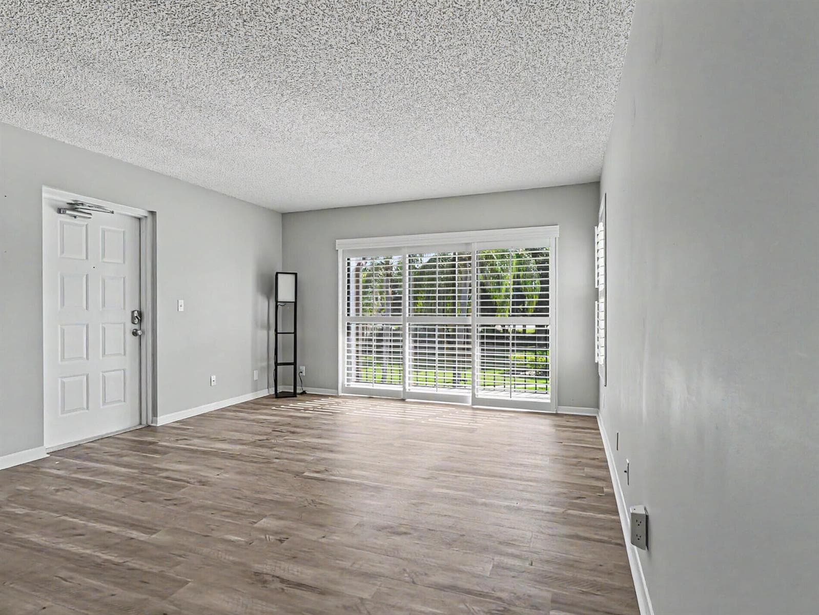 1605 SW Silver Pine Way, Palm City, FL 34990 photo 4