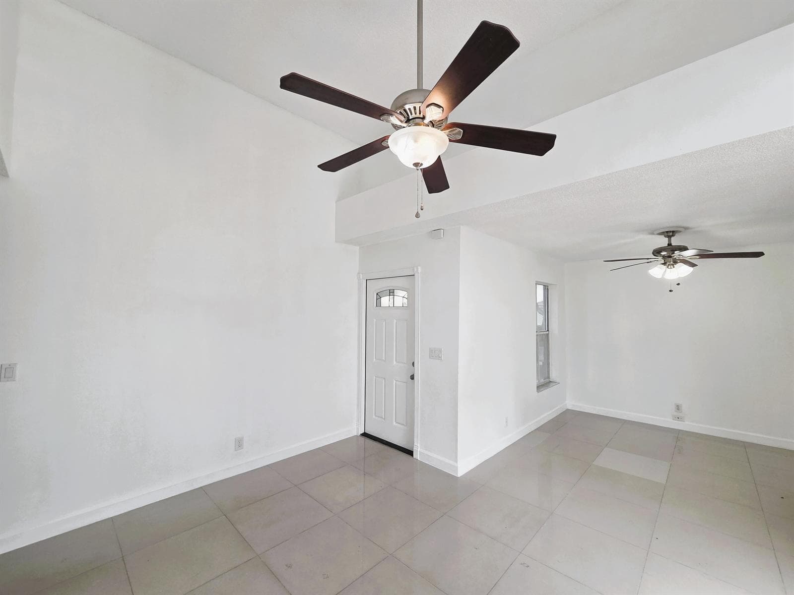533 NW 47th Avenue, Coconut Creek, FL 33063 photo 3