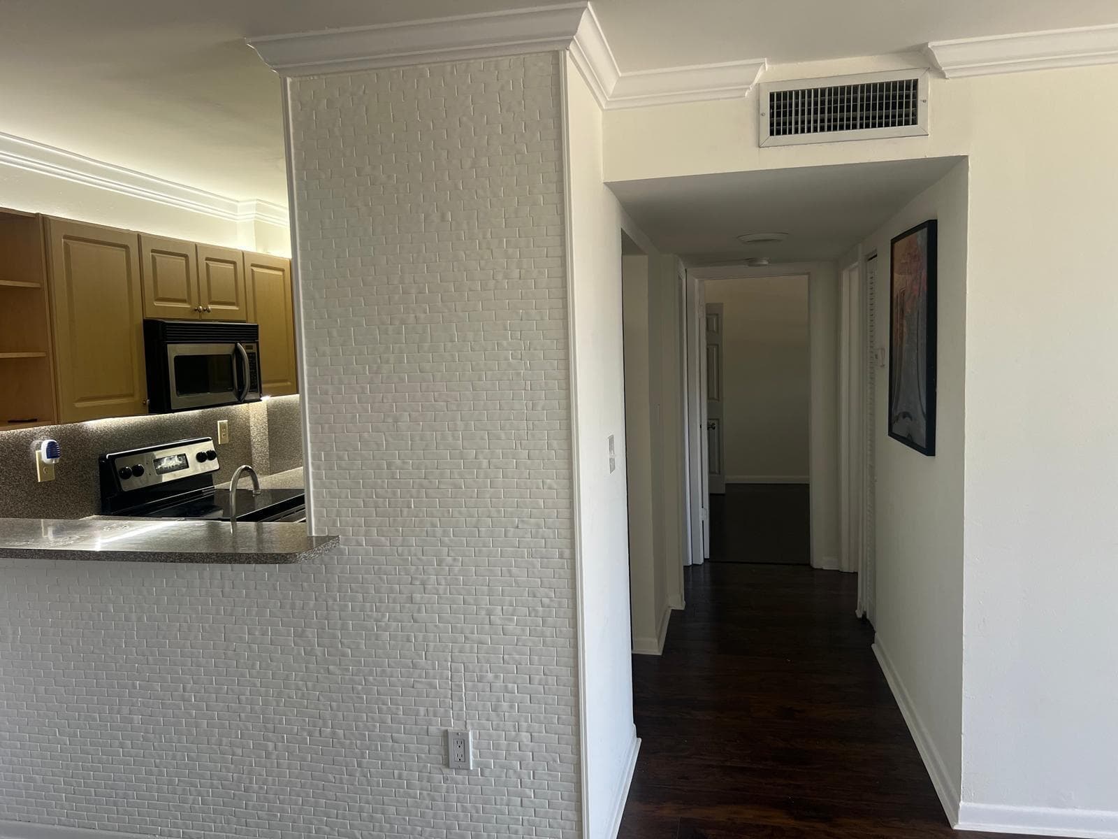 8145 NW 7th Street # 208, Miami, FL 33126 photo 4