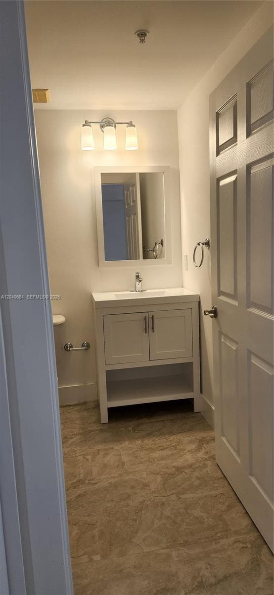 357 Almeria Ave # 703, Coral Gables, FL 33134 photo 5