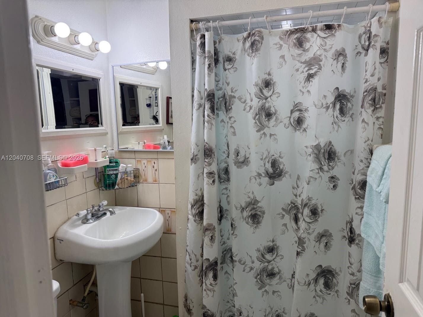 12600 Country Club Ln, Miami, FL 33167 photo 5