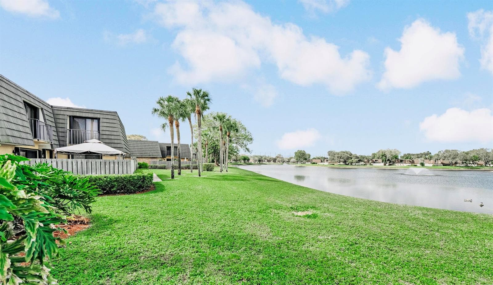 2439 24th Way # 2439, West Palm Beach, FL 33407 photo 3