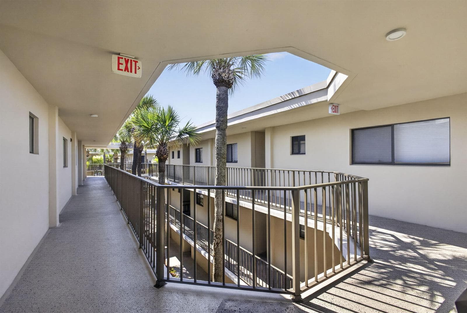 5340 Las Verdes Circle # 307, Delray Beach, FL 33484 photo 5
