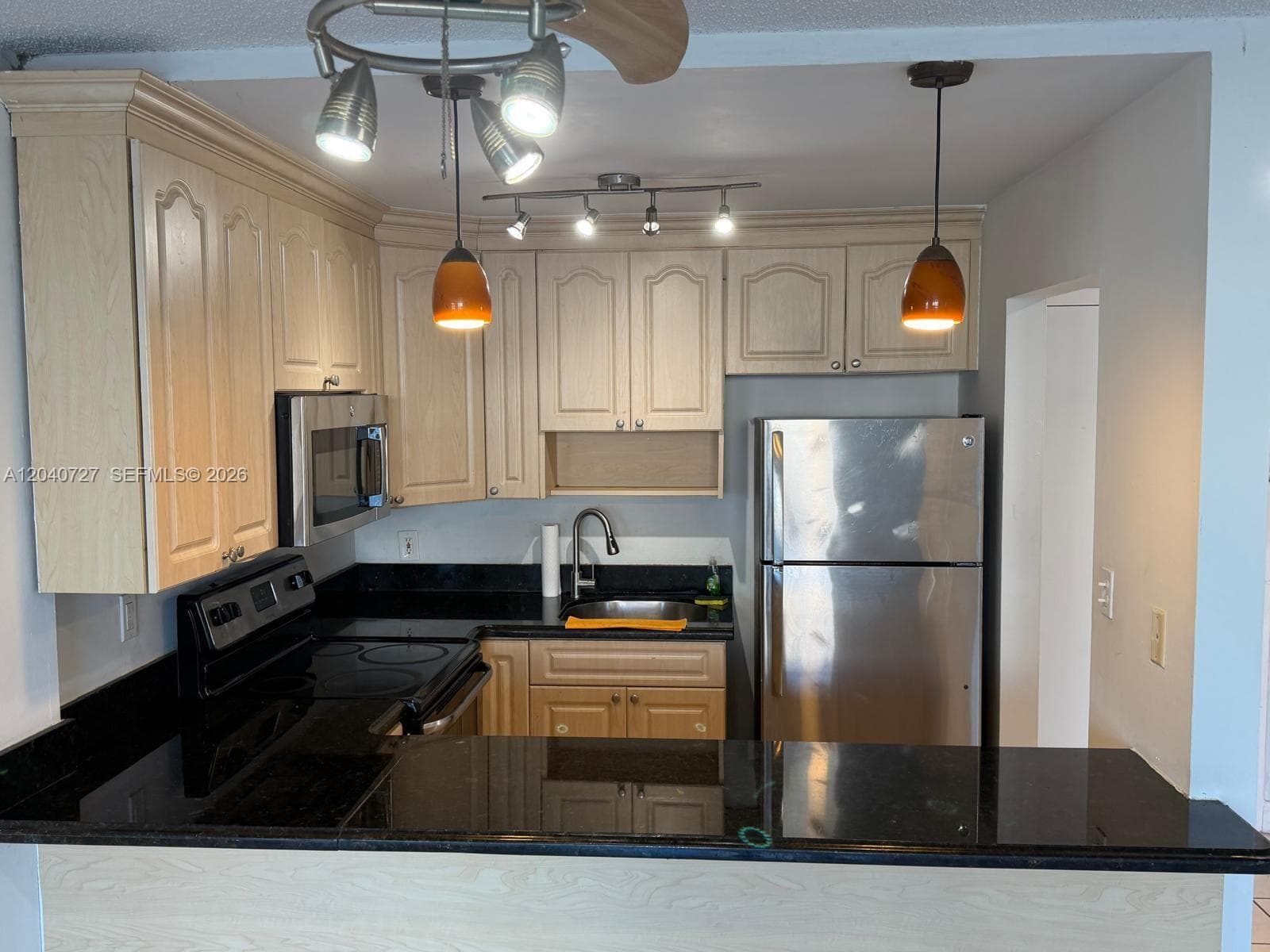 1990 Marseille Dr # 303, Miami Beach, FL 33141 photo 3