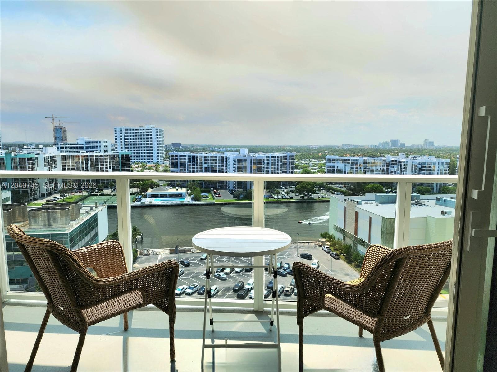 3505 S Ocean Dr # PENTHOUSE 1502, Hollywood, FL 33019 photo 4