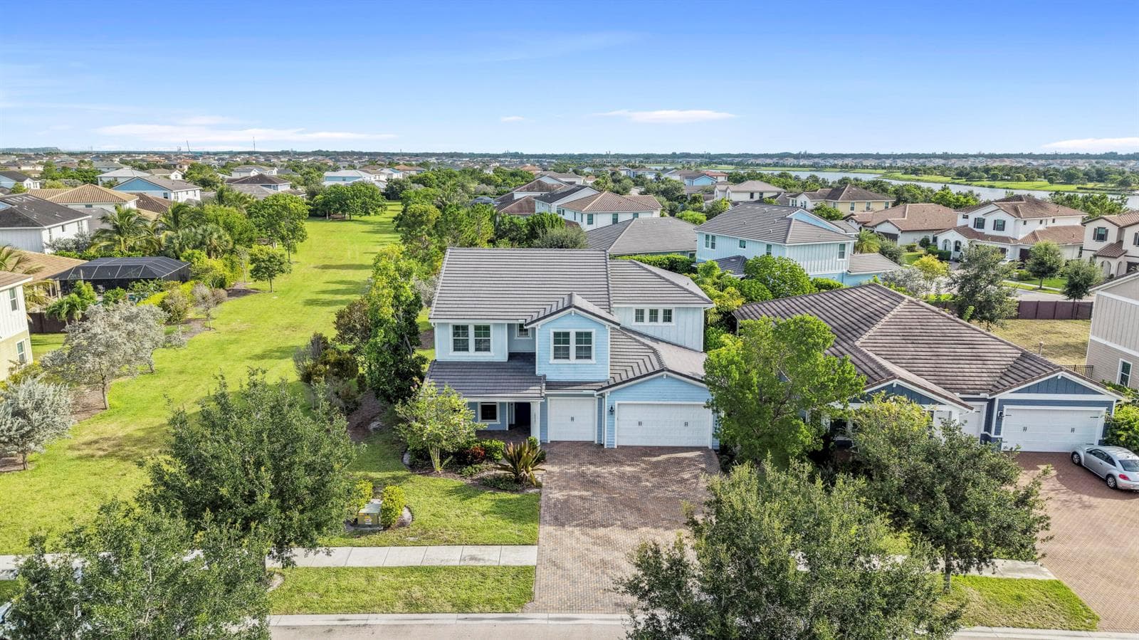 19551 Split Rail Run, Loxahatchee, FL 33470 photo 2