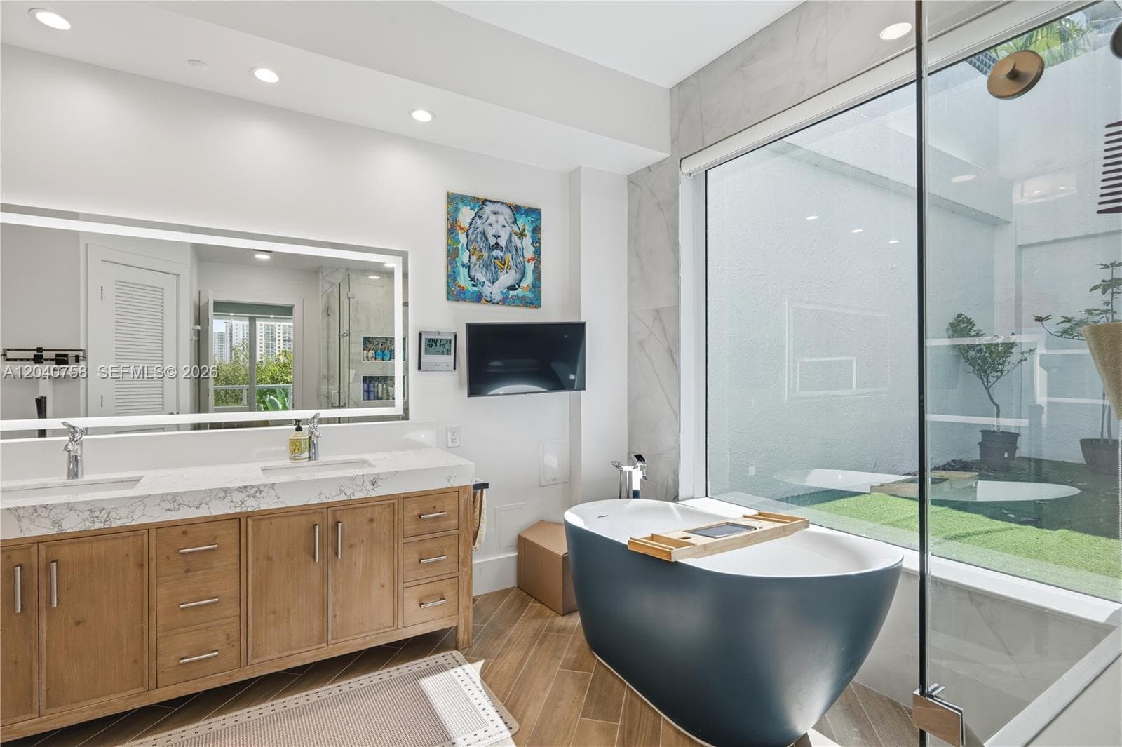 16400 Collins Ave # TH-4, Sunny Isles Beach, FL 33160 photo 2