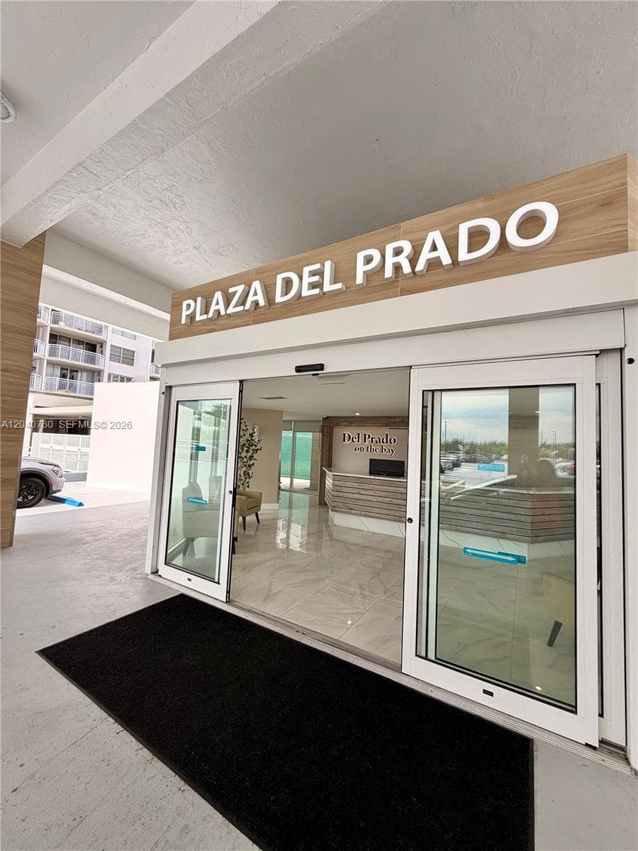 18051 Biscayne Blvd # 1905, Aventura, FL 33160 photo 4