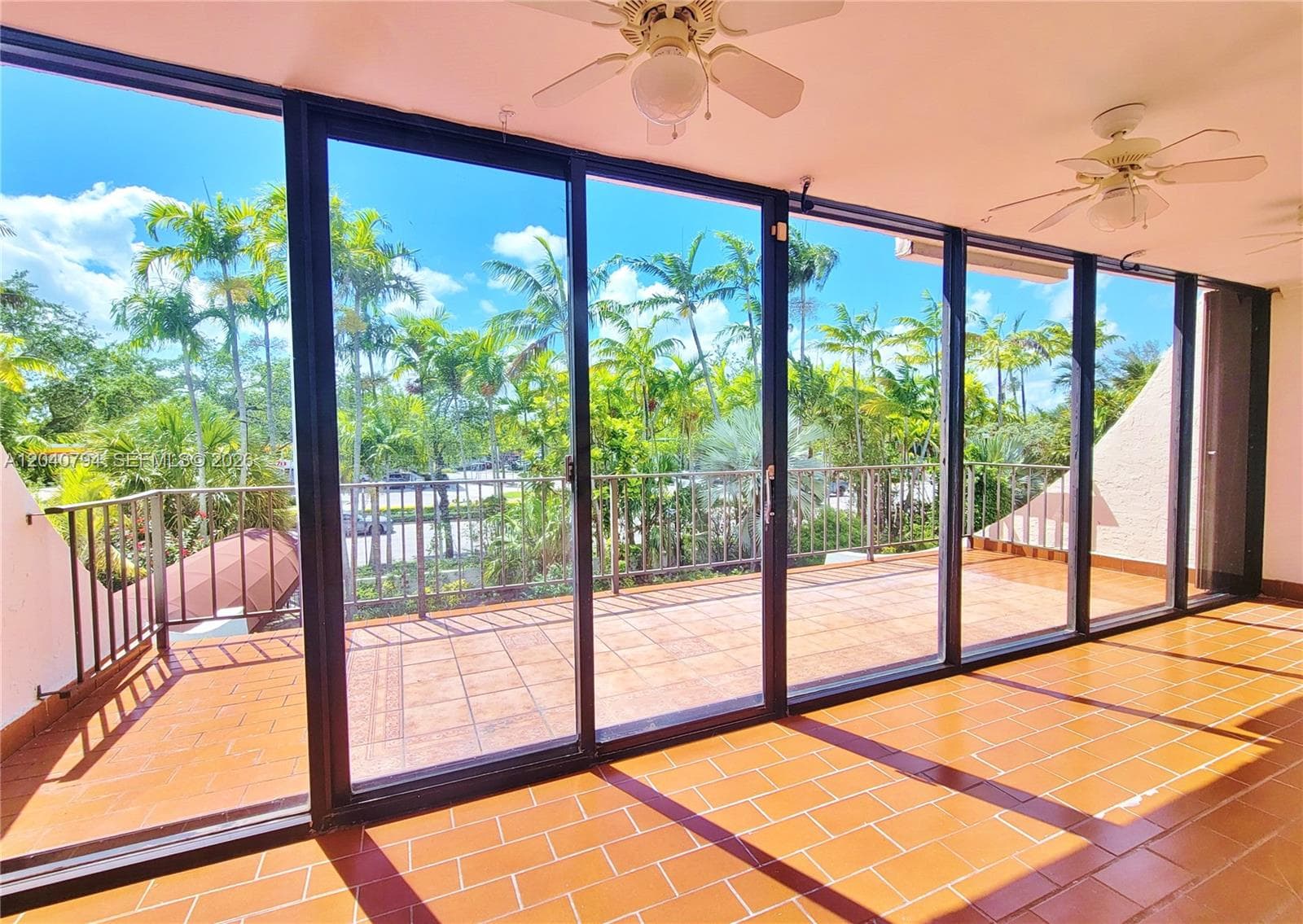 77 Crandon Blvd # 2B, Key Biscayne, FL 33149 photo 2