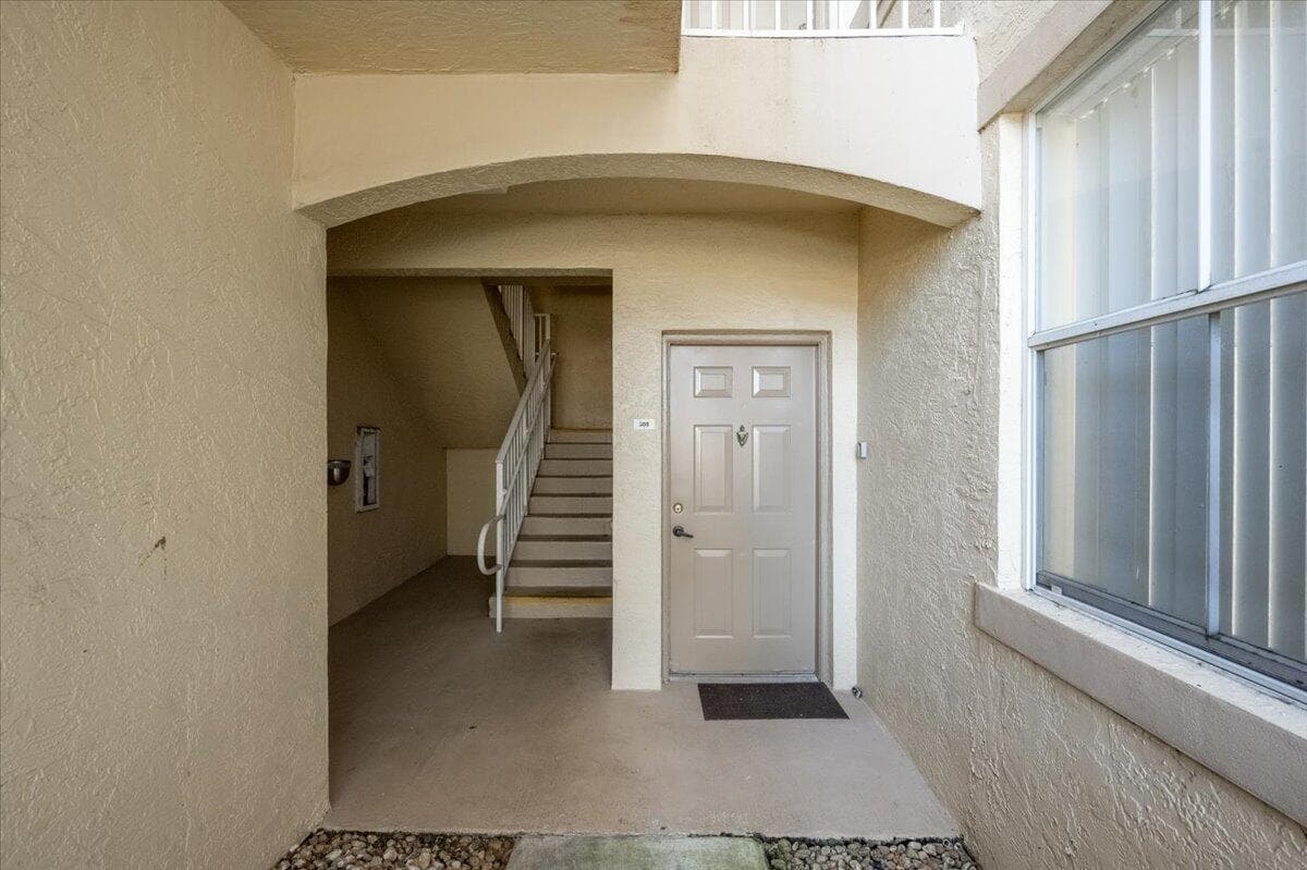 2060 Greenview Shores Boulevard # 308, Wellington, FL 33414 photo 3